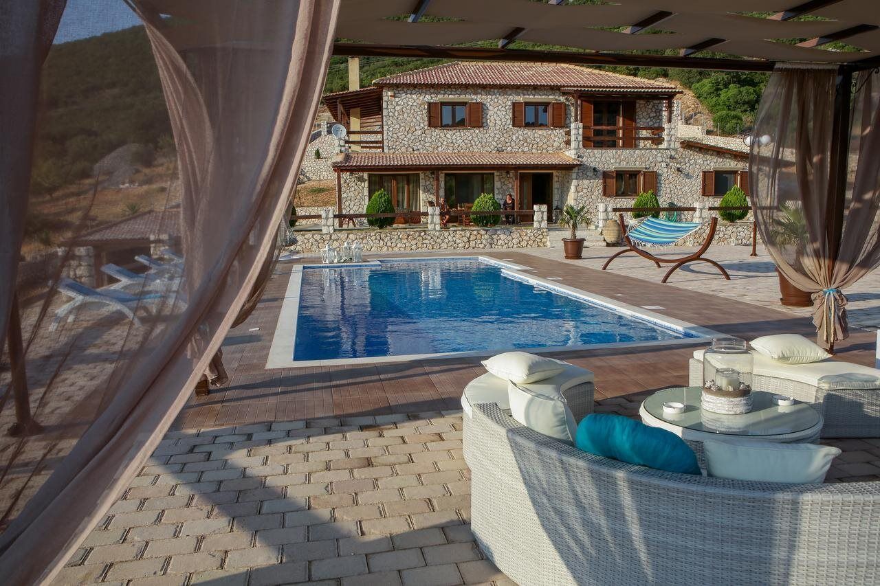 Piedra Villa Аргостолион Екстериор снимка