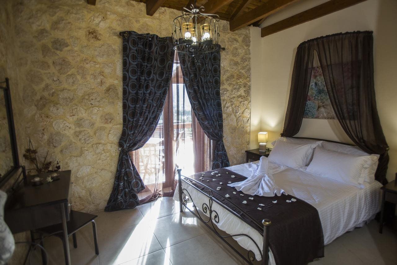 Piedra Villa Аргостолион Екстериор снимка
